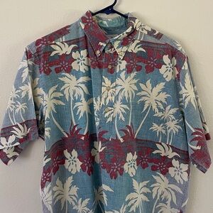 Blue & red Reyn Spooner collared aloha shirt